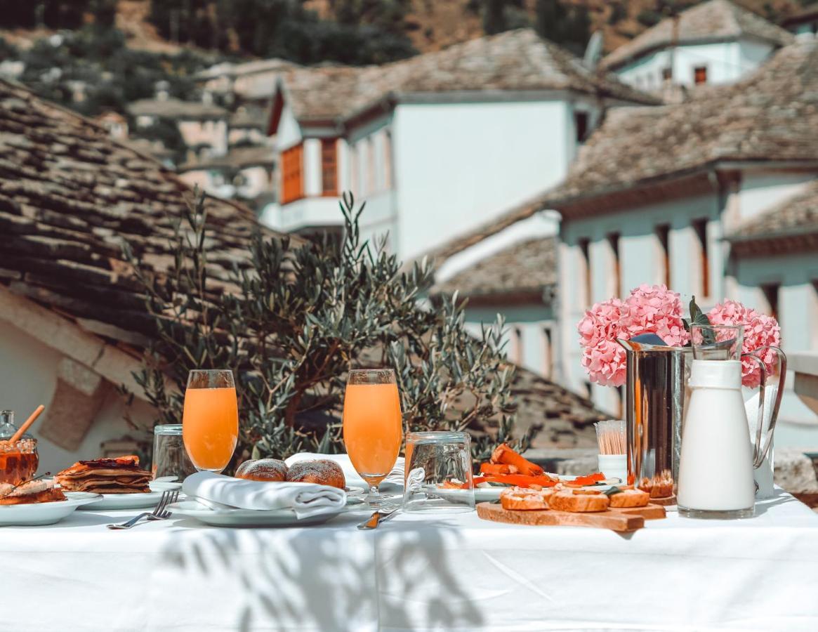 Hotel Argjiro Gjirokaster Ngoại thất bức ảnh