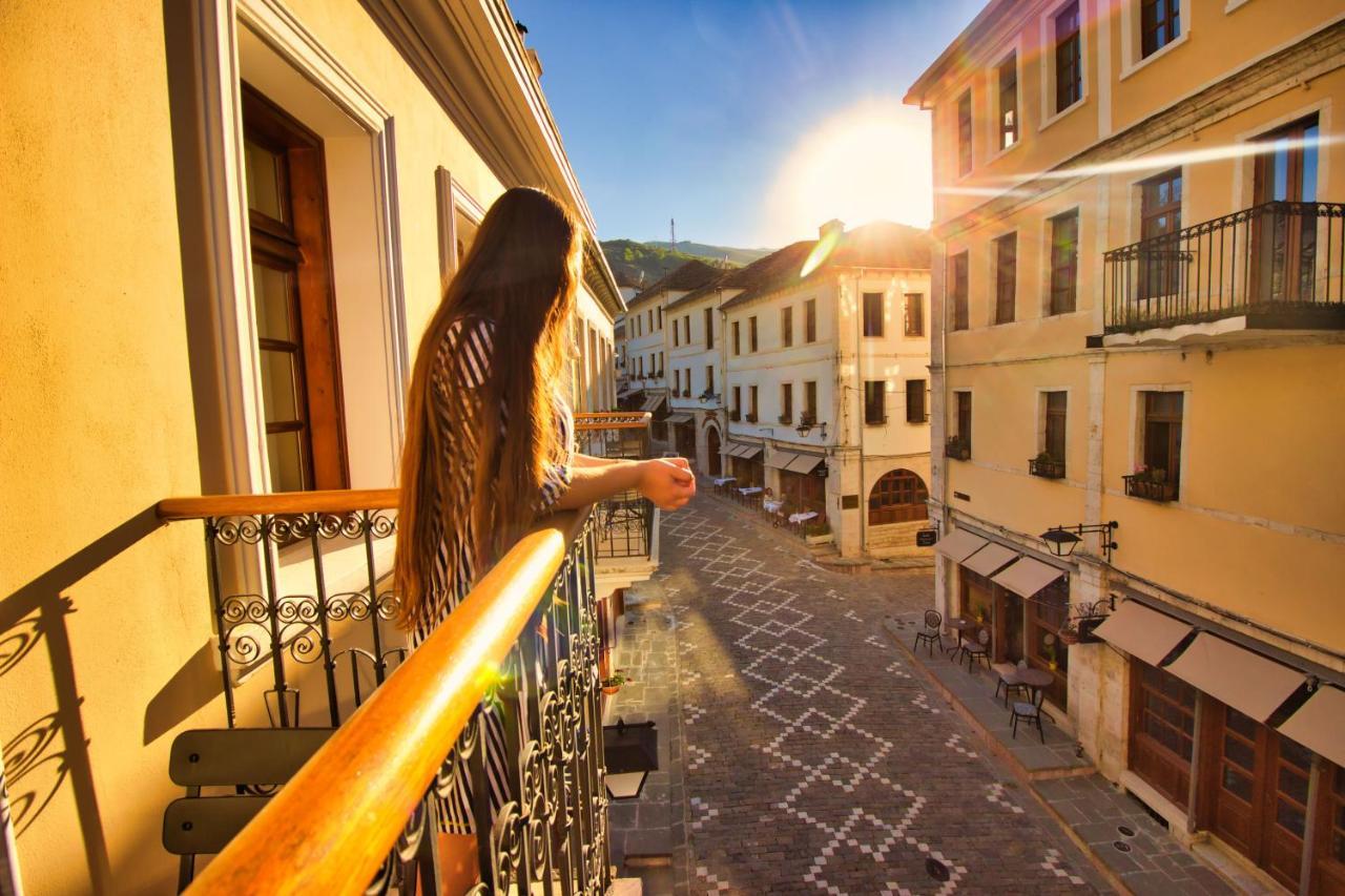 Hotel Argjiro Gjirokaster Ngoại thất bức ảnh
