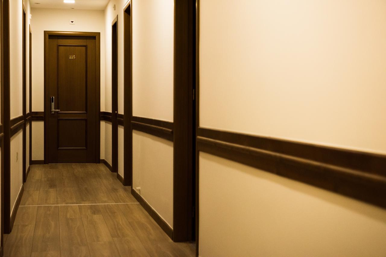 Hotel Argjiro Gjirokaster Ngoại thất bức ảnh