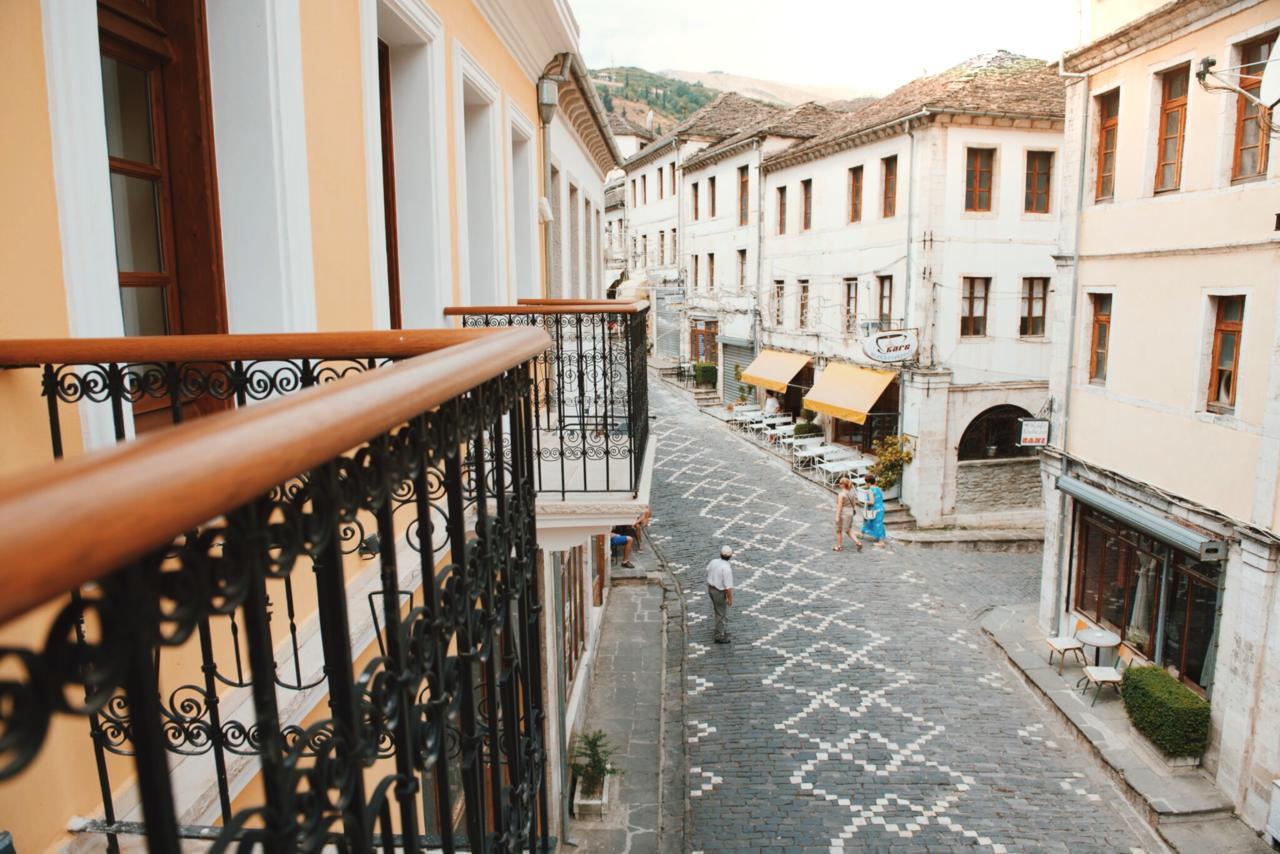 Hotel Argjiro Gjirokaster Ngoại thất bức ảnh