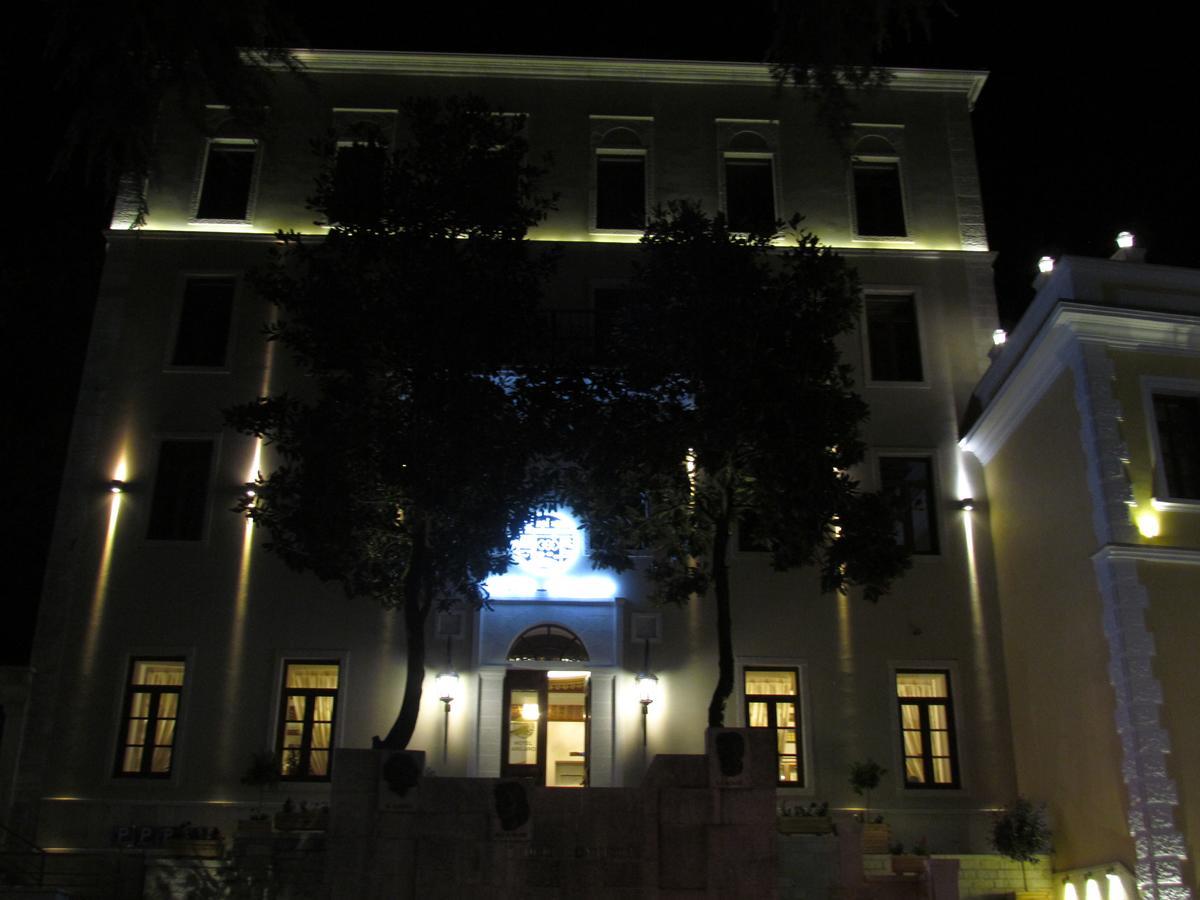 Hotel Argjiro Gjirokaster Ngoại thất bức ảnh