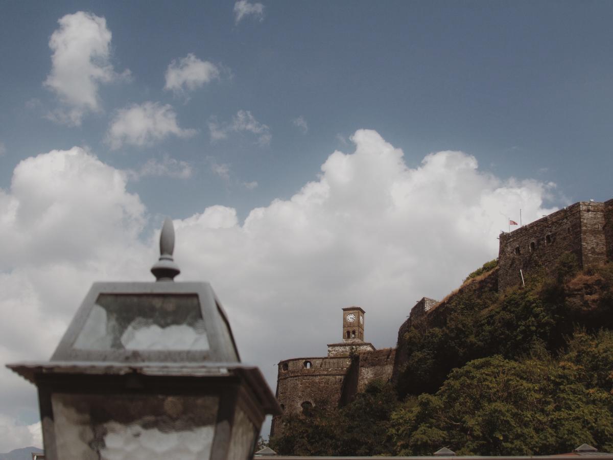 Hotel Argjiro Gjirokaster Ngoại thất bức ảnh